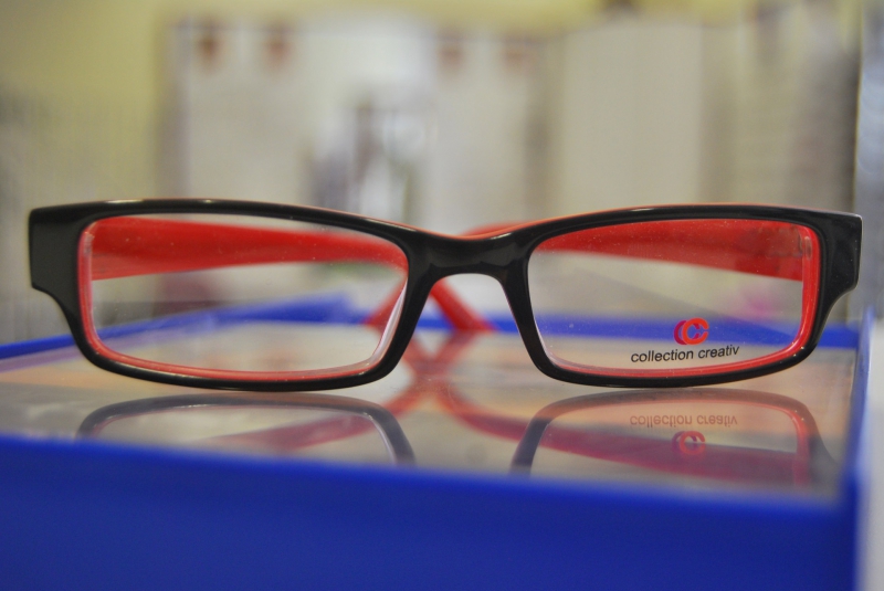 opticien-LA PENNE-min_view-sight-lens-frame-optics-spectacles-1141012-pxhere.com